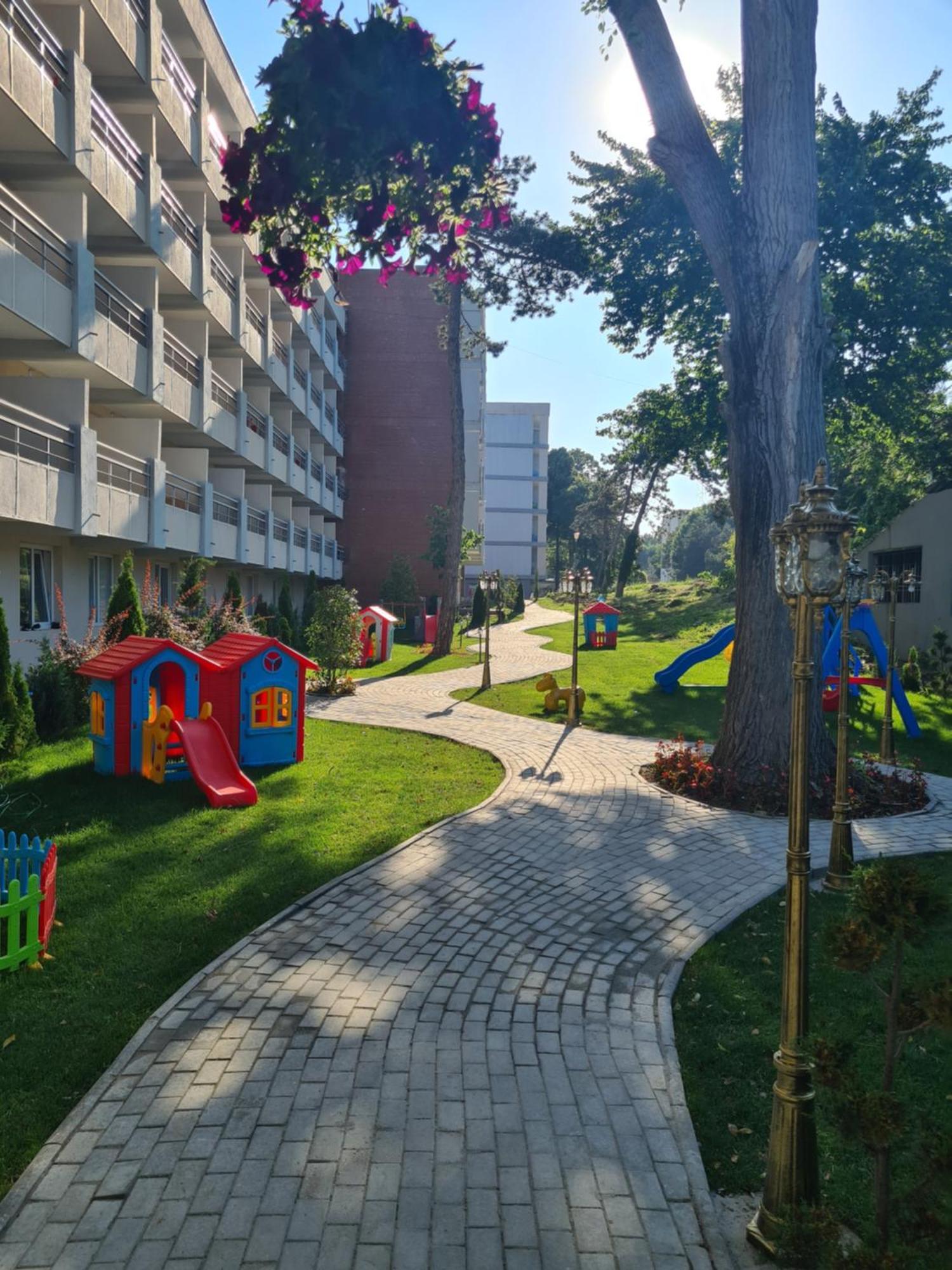 נפטון Spring Holiday Resort מראה חיצוני תמונה